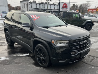 2023 GMC Acadia SLE's photo